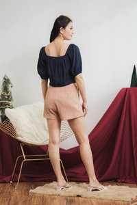 Rachelle Textured Pocket Shorts in Mocha