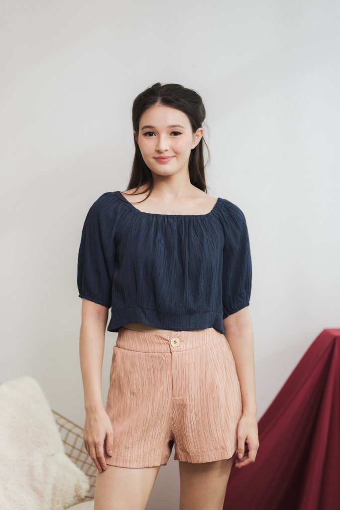 Rachelle Textured Pocket Shorts in Mocha