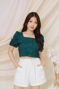 Charlotte Lattice High Waisted Short in White (XS)