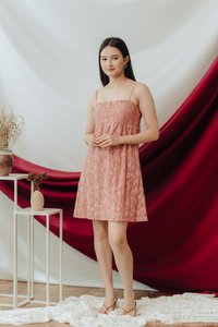 Ellie Lace Camisole Dress in Rose Pink (L)