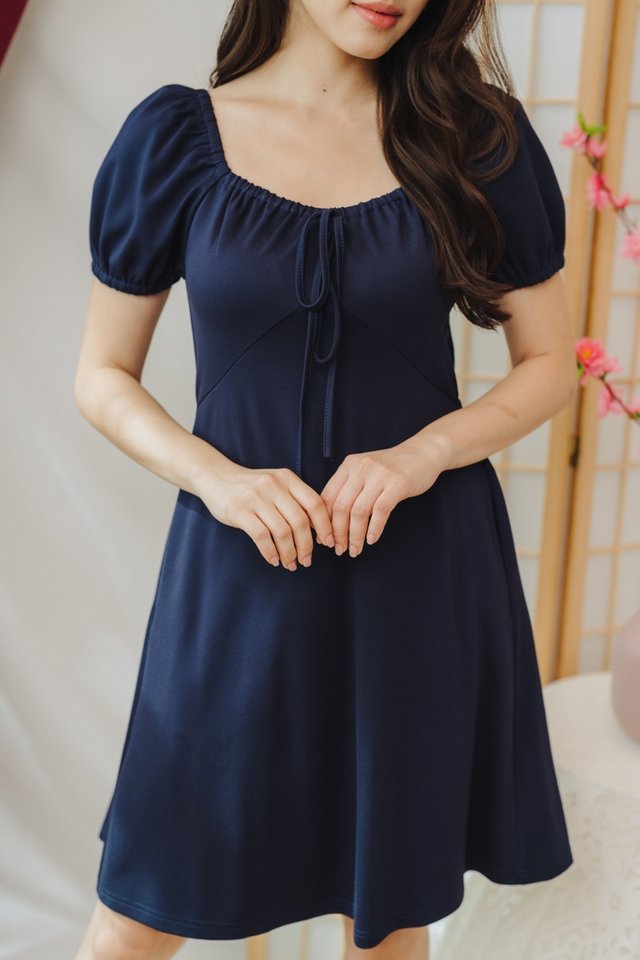 Aria Puff Sleeve Cotton Dress in Navy (XS)