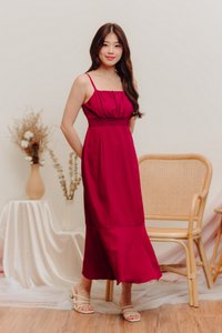 Coro Smocked Mermaid Midi Dress in Wine