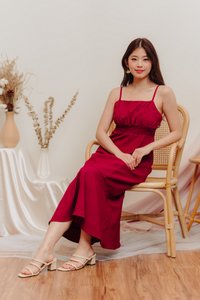 Coro Smocked Mermaid Midi Dress in Wine