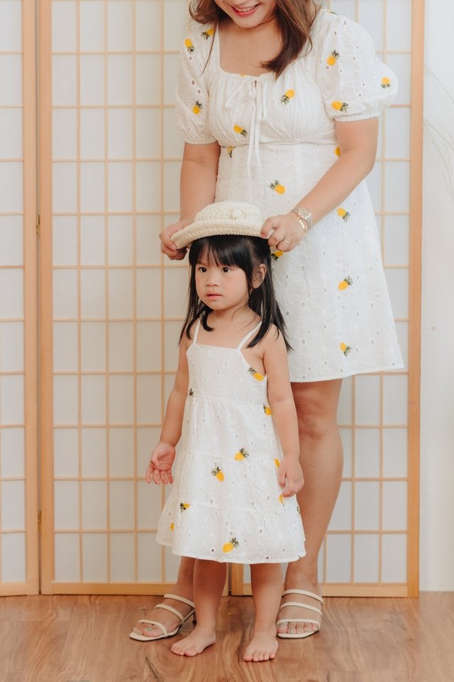 Ong Lai Kids Eyelet Dress in White