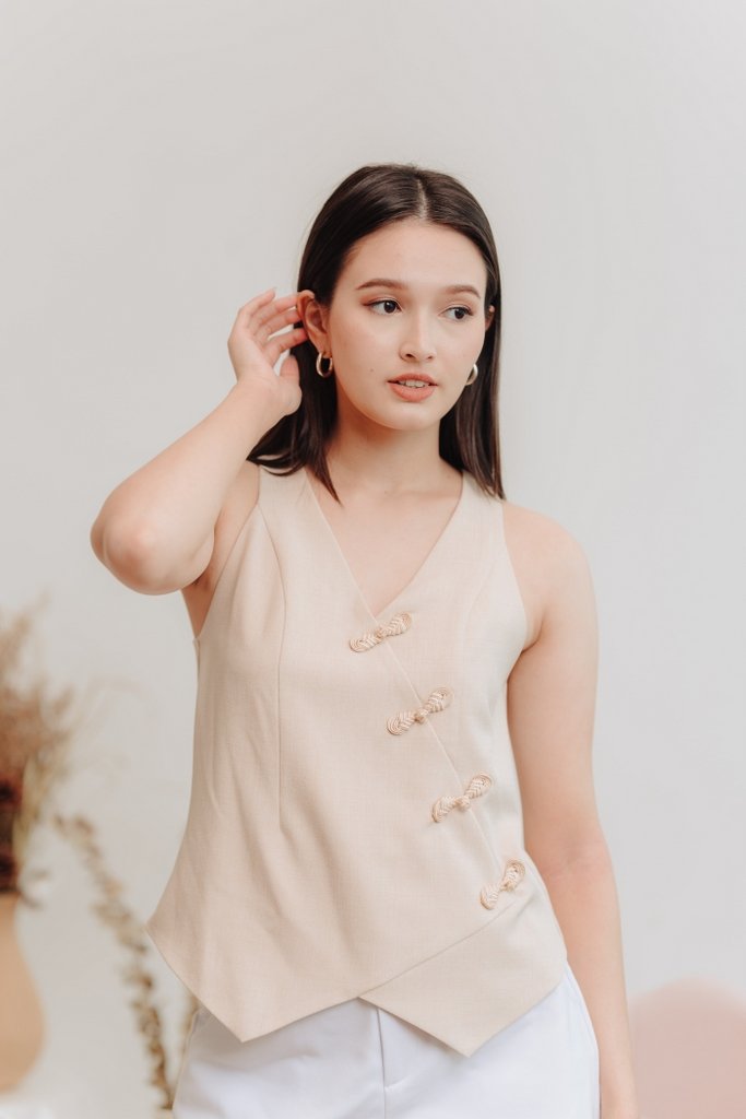 Kadel Cheongsam Top in Nude (L)